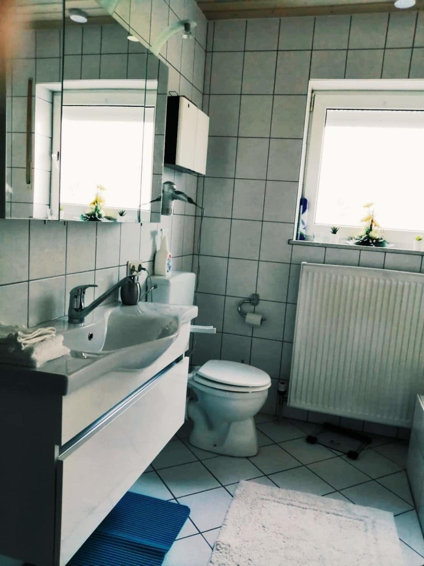 76 Qm Whg Im Eg Haus-Wohlfuehloase Vor Der Haustuer Apartamento Gladenbach Exterior foto